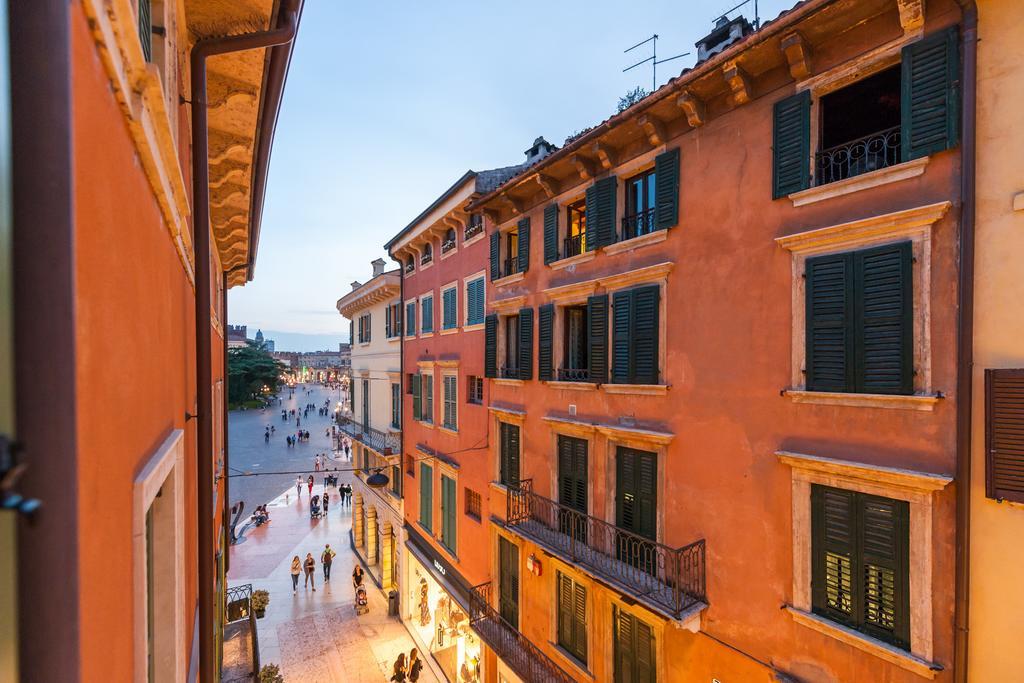 Verona Suites Bagian luar foto