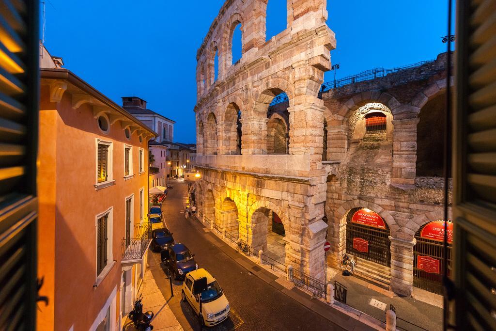Verona Suites Bagian luar foto