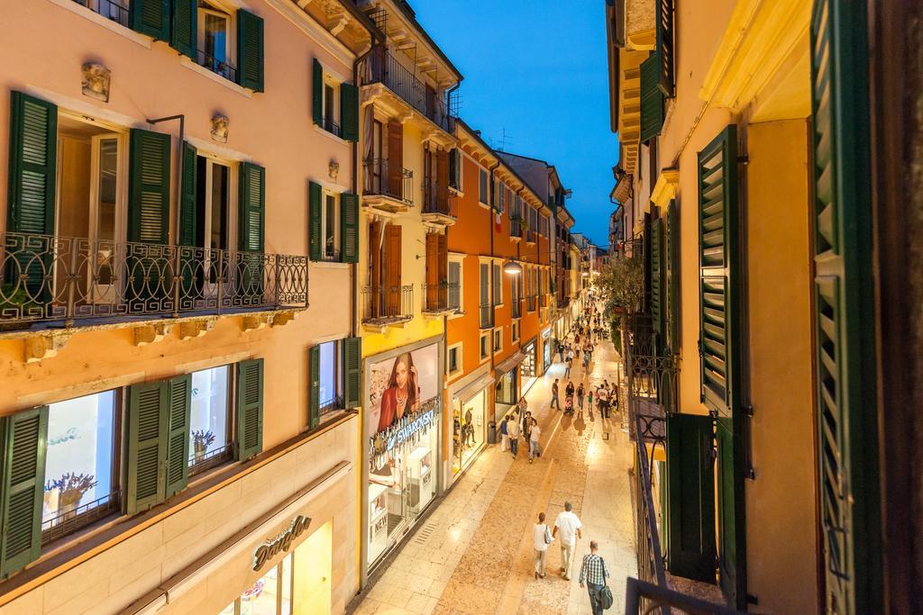 Verona Suites Bagian luar foto